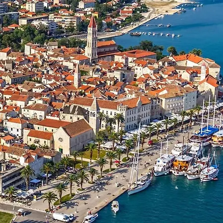 Apartment Family Trogir